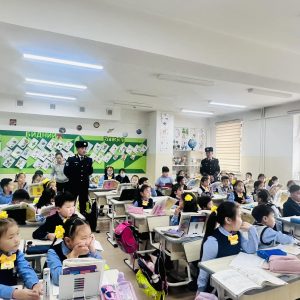 🚦🚦”НОГООН ГЭРЭЛ ЦАГААН ШУГАМ” ХҮҮХЭД БҮРД ТАНИУЛЬЯ🚦🚦